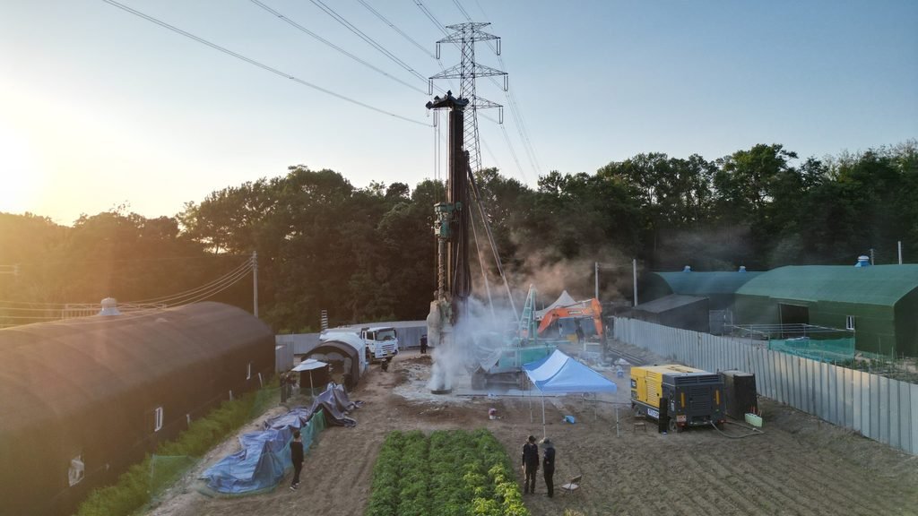 Hard-rock drilling test continuing into the evening